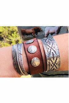 Roam Free Leather Snap Bracelet
